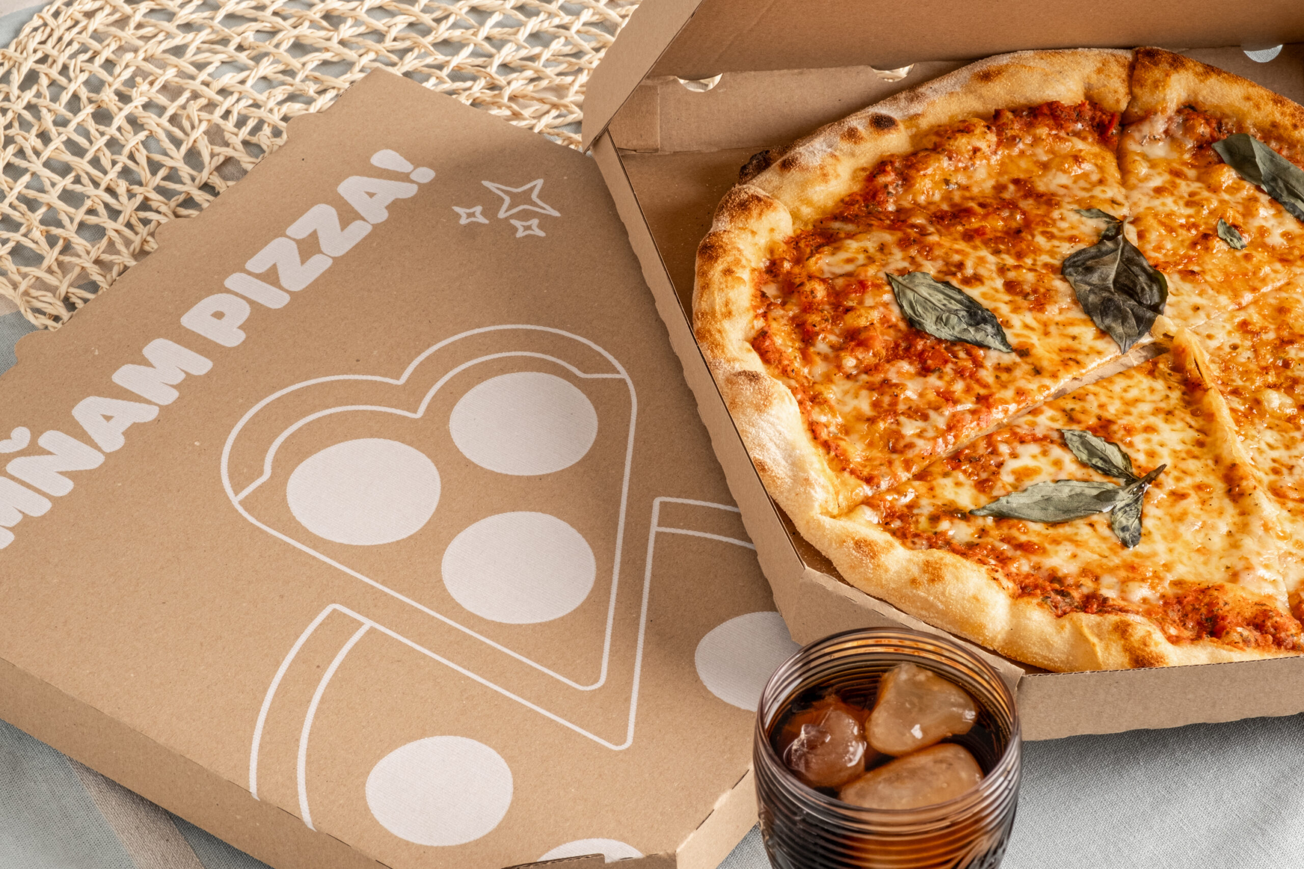 Pizza krabice Wolt 330 x 330 mm - Image 4