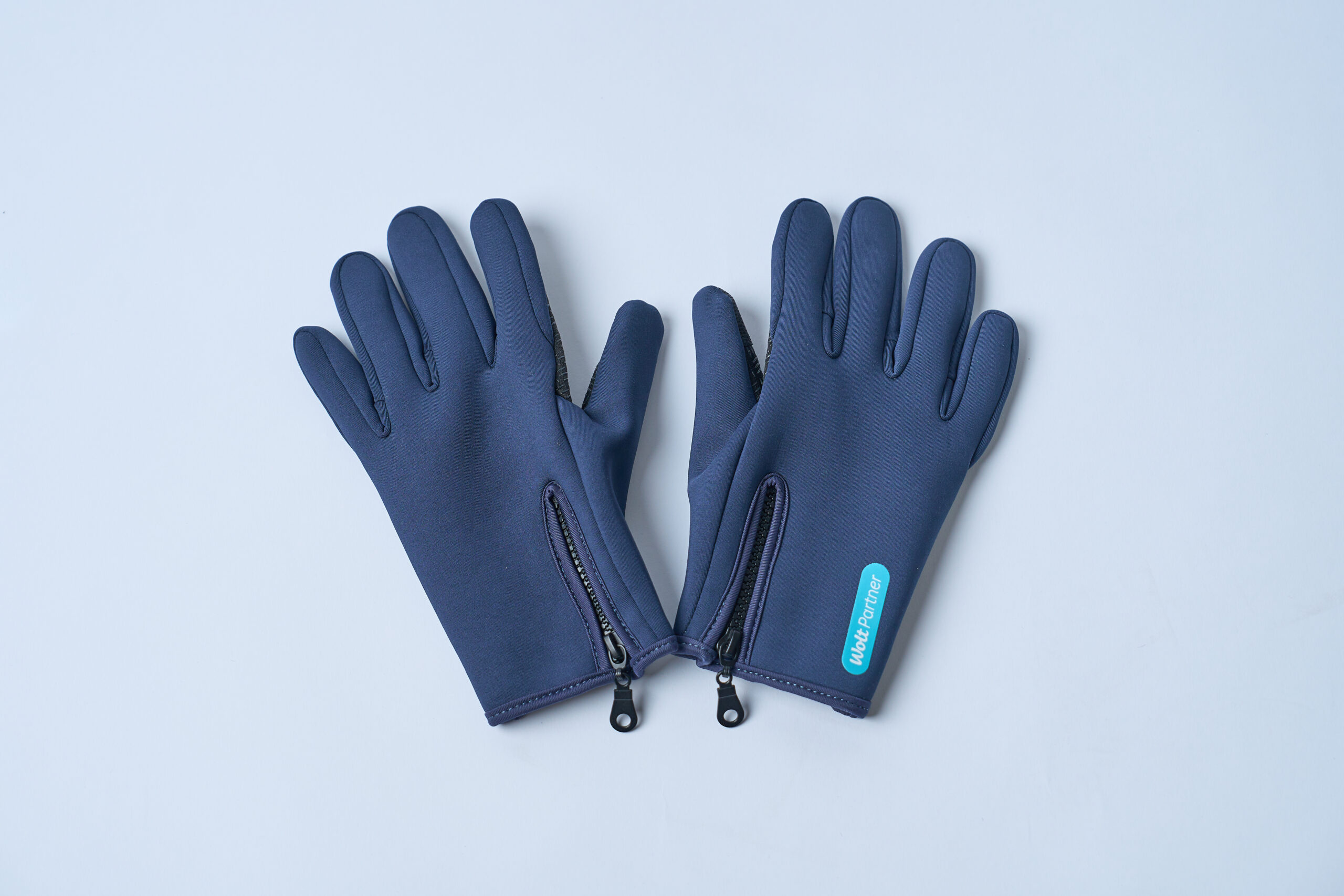 Wolt Gloves